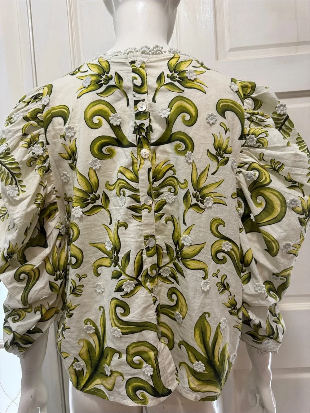 FARM RIO Milani Blouse Floral Puff-Sleeve Women's Top in Olive Green Size Large